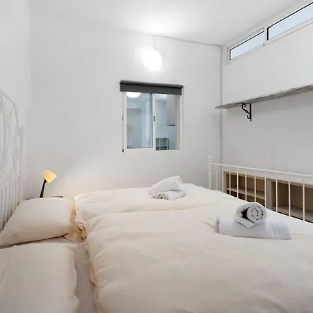 Doris Apartment
